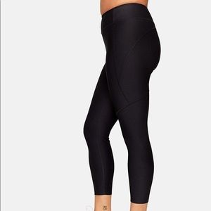Outdoor Voices Warmup Legging in Black 3/4 Length